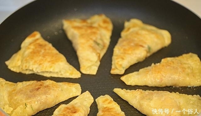 儿子|手抓饼做苹果派,简单又美味,儿子说:再也不用去必胜客了