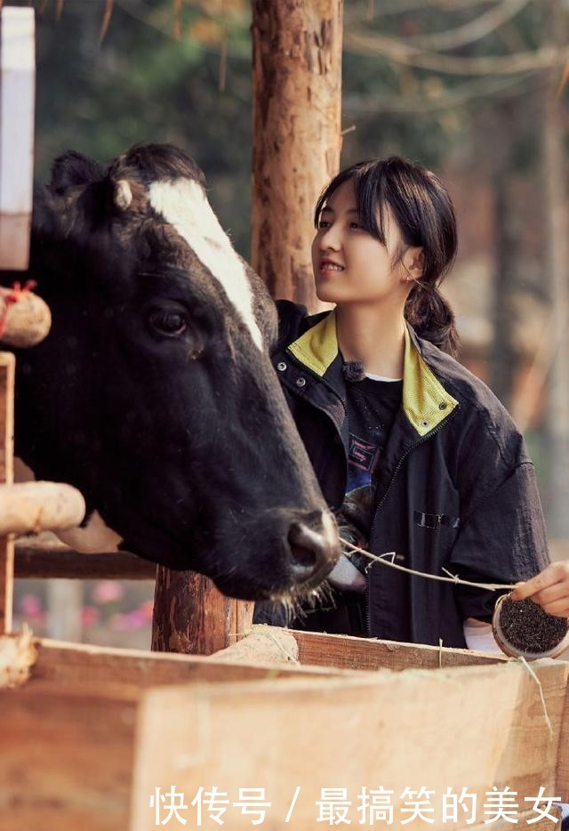  阴影|她在《唐人街探案》里给人留下阴影，却在向往的生活让人如沐春风