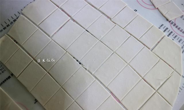 我家|我家包馄饨,从不买馄饨皮!晒出馄饨皮做法,网友:太简单了