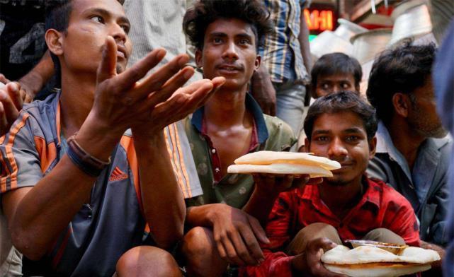 军火供应商|哪来那么多钱购买大量军火?真相原来是这样,差点被印度骗了