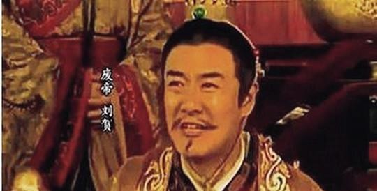 截然不同|霍光一生忠诚，为什么后世却认为他的权臣，和诸葛亮截然不同？