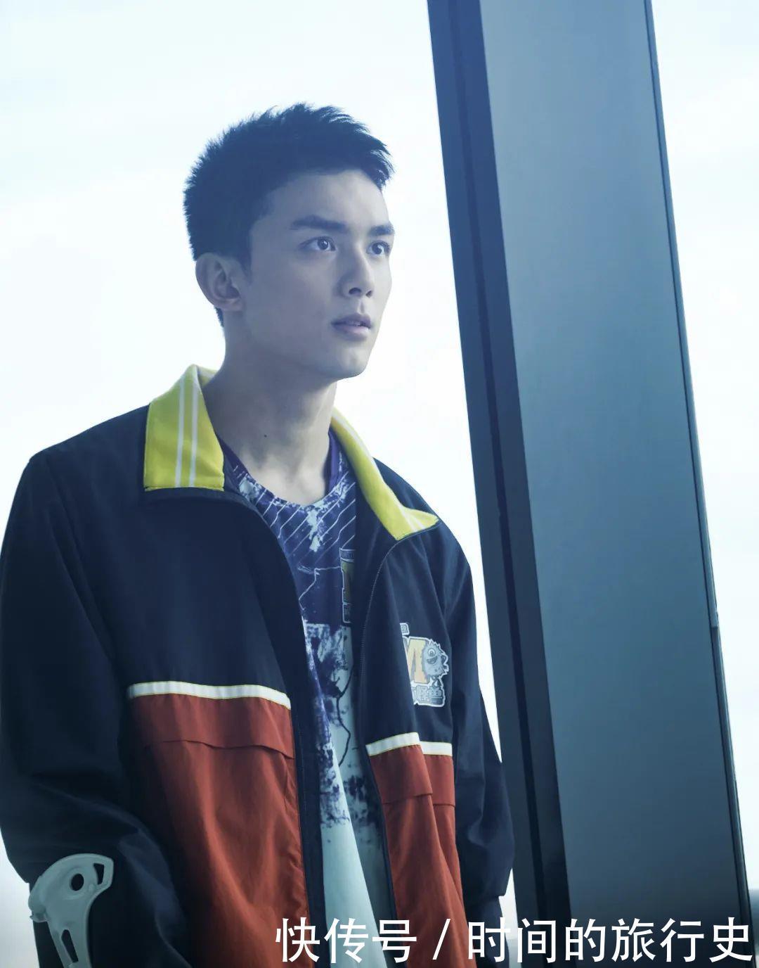  王源|王源王俊凯要上综艺？节目组帮两人炒兄弟情，可团队肯定背后暗踩