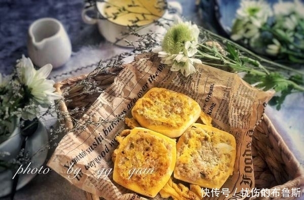  自创|自创蒜香肉糜馒头吐司