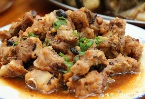 口感|买排骨时，大排、小排和肋排有啥区别？牢记3点，轻松买到好排骨