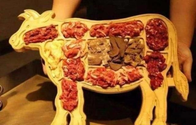 看完|比海底捞还贵的“一头牛”火锅值不值得吃看完后,你愿意去吗