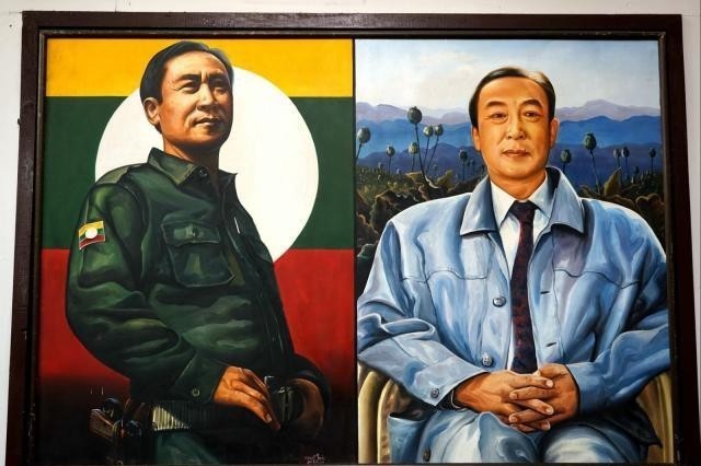  坤沙|史上最猛毒枭：巅峰时手握6个满编师，武装碾压政府军还独立建国