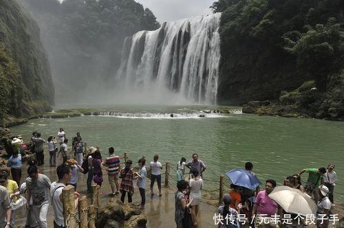  炎岭|去披炎岭雾，坐使瘴花春