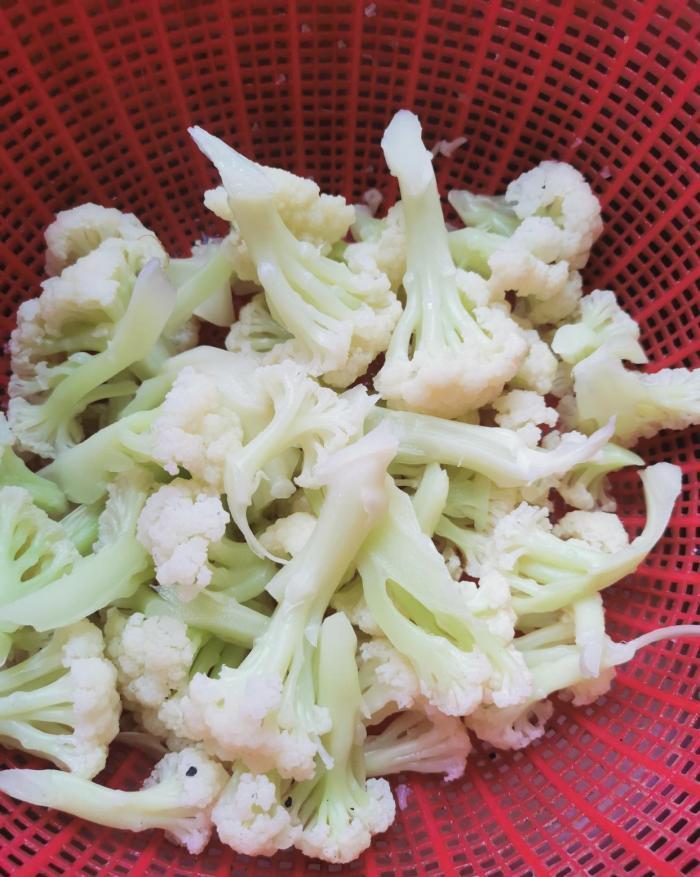 清炒菜花|清炒花菜怎么做好吃?多做一步,花菜清香爽口!