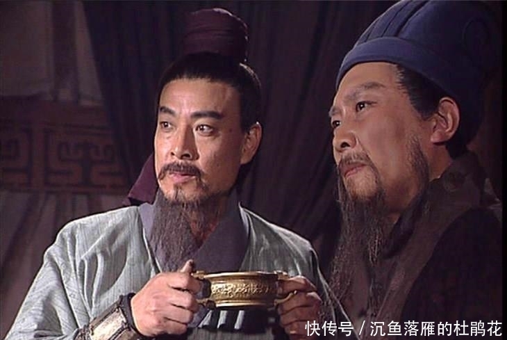 马谡|关羽张飞多次违抗军令,为何诸葛亮都不处理,马谡犯一次就斩首?