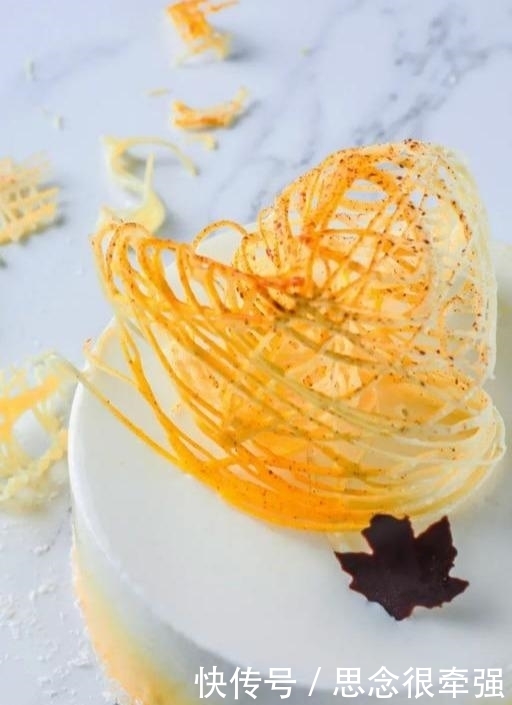 吉利丁块|甜品界的“新贵”!征服无数吃货的芒果香草蛋糕,一口甜到你心坎