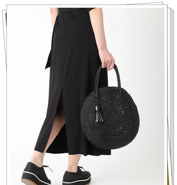 受欢迎|没配饰都不好意思出门,15款日本夏日流行服饰搭配