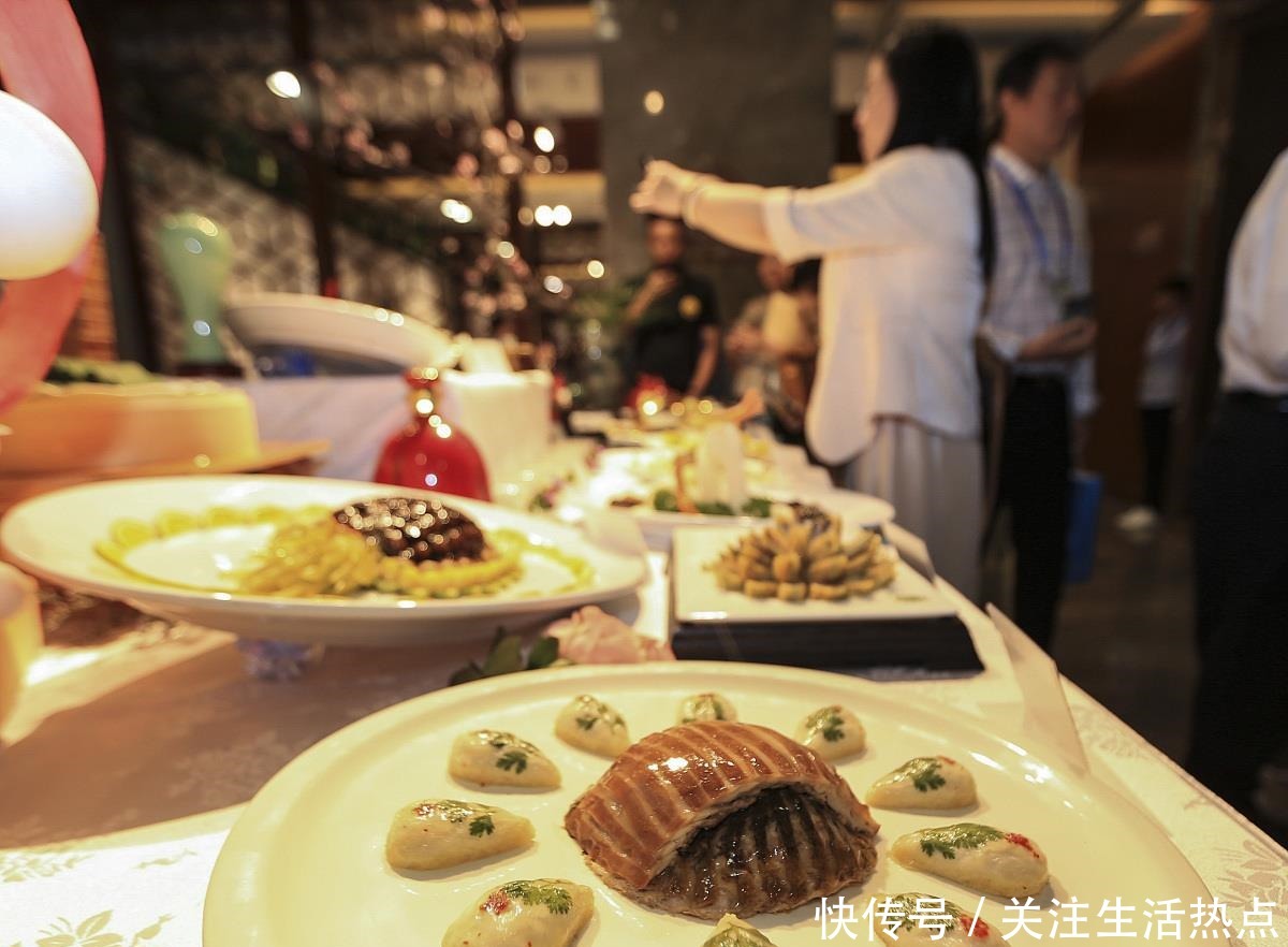 是因为|国宴为什么都是淮扬菜,而不是川菜粤菜,是因为它们不够资格吗