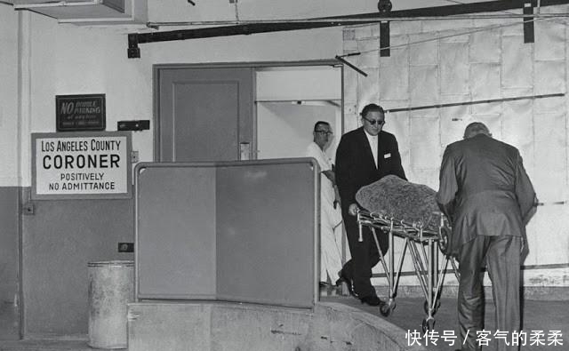  现场|玛丽莲·梦露死亡现场曝光：遗体姿势怪异，图9火化前偷拍的遗容