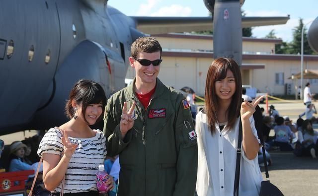 当地人|驻德美军撤走上万人,德国虽然收获了自由,却要面对尴尬与痛苦