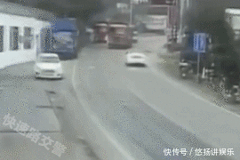  冲出|九张动图警醒你：夹缝中加油冲出，如果稍慢一步，车毁人亡