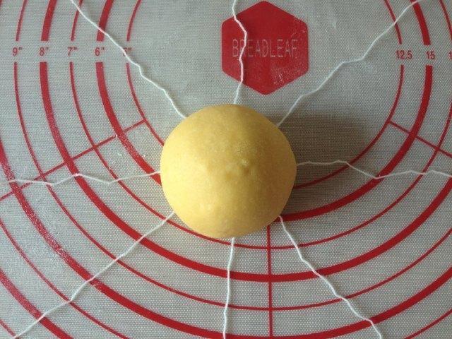 抢空|教你做萌萌的南瓜饼,造型奇特,口感俱佳,刚出炉就被抢空