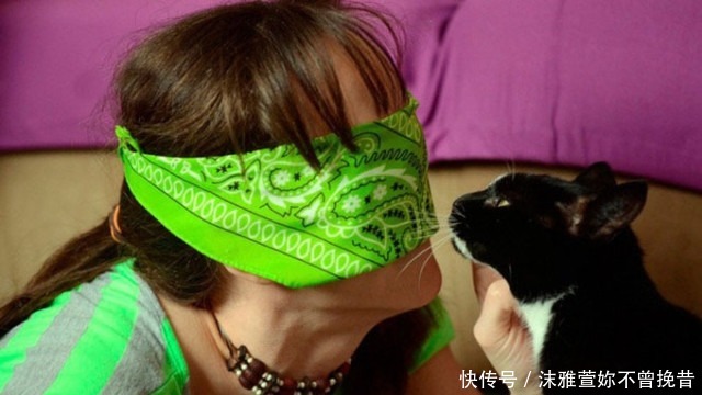 毁容|被前男友毁容,女人做了假脸找到新男友,并结婚生了娃