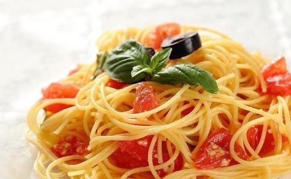 关键|在家做番茄意大利面时,这两点是关键,否则面不好吃不入味