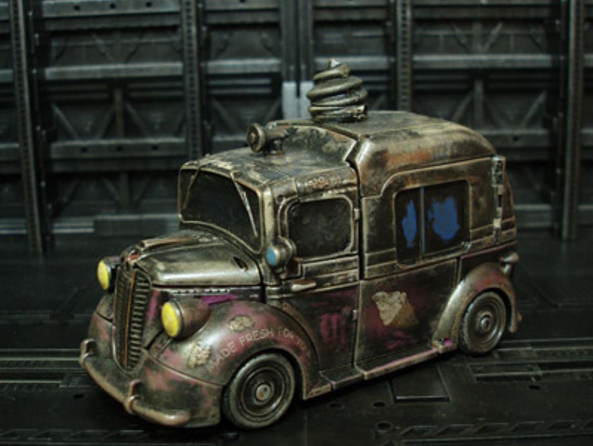 双胞胎|变形金刚动漫人物:重涂《卷土重来》顽强的双胞胎-黑金属冰激凌