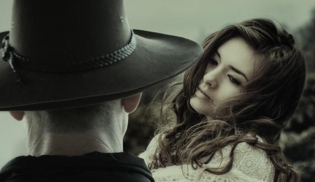 工作稳定|哪种男人,在中年还会让女人动情多半就是这3种