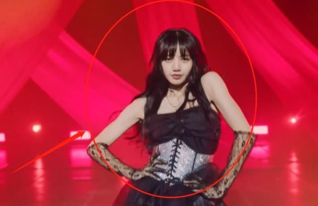 区别|同做ending动作,看看训练生再看看Lisa,才知道学员跟导师的区别