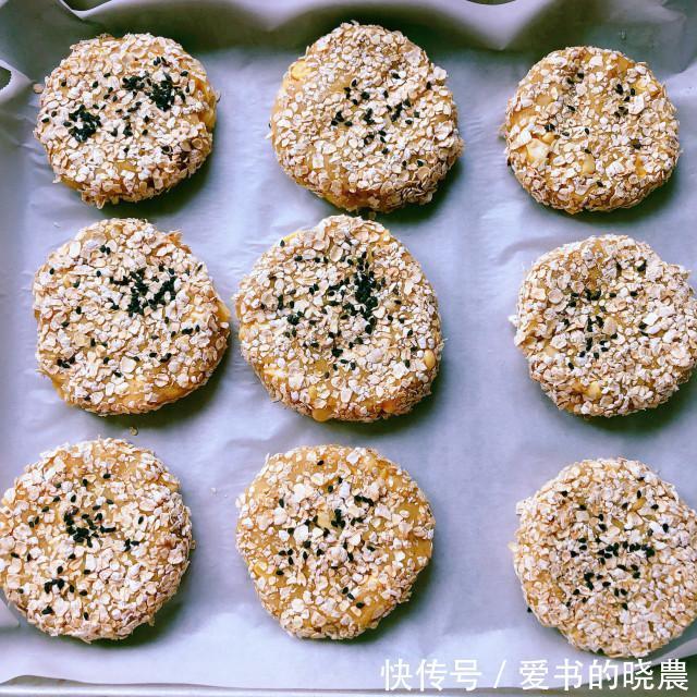 红薯|红薯玉米鸡肉饼,外脆里嫩,好吃又饱腹