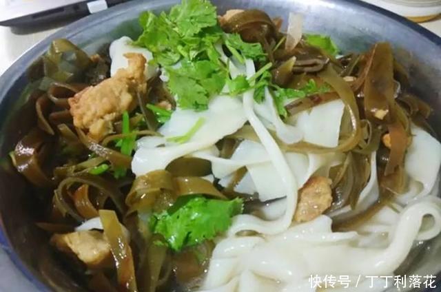 方城|羊肉烩面和烧麦,构成方城最美好的早晨