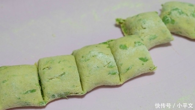 发酵好|榆钱蒸馒头,搭配玉米面最清香,详细步骤分享,简单易做超好吃