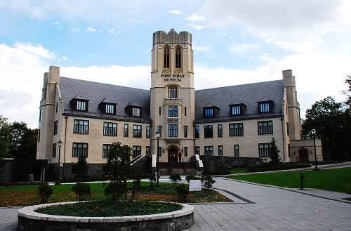 马歇尔|朝鲜战争时一场意外车祸，撞死杂种小子，让美国损失一位四星上将