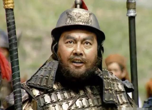 请战|华雄嚣张叫阵,张飞为何不主动请战有三个原因,其三最合理