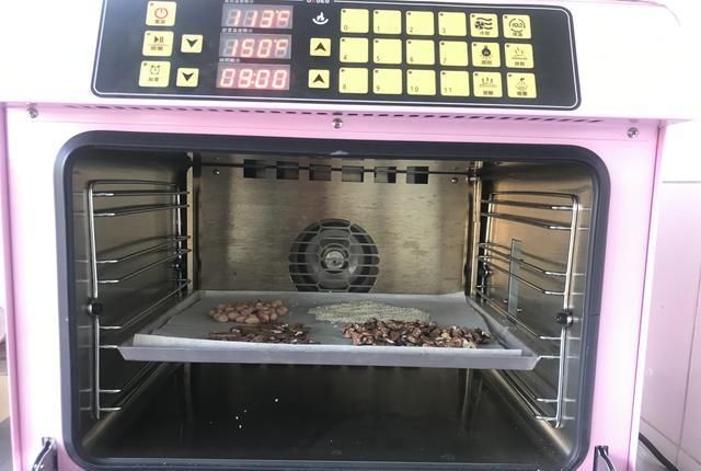 南方人|面粉炒一下,热水冲泡,营养可口,北方人常吃,南方人吃过的不多