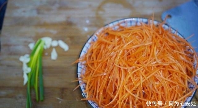  萝卜丝|夏天多吃，补肝明目，清热解毒，实惠简单