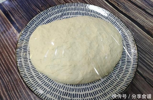 美食|我国传统的美食小吃,炸油条想要蓬松酥脆,最忌加酵母粉