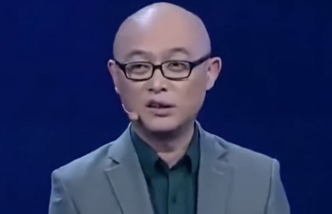 如今|他是孟非的女儿,如今23岁太优秀,难怪郭德纲着急结亲家