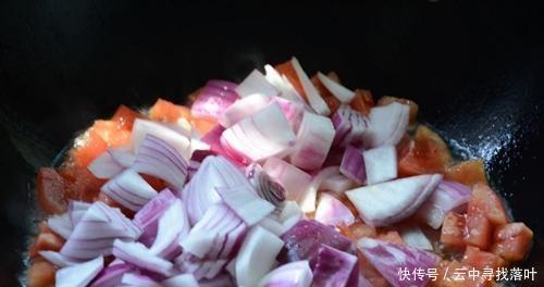 牛腩|红烧土豆炖牛腩,真的不难,跟着我做,吃饱了称赞