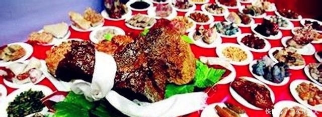 倒卖|古代皇帝吃不完的饭菜,居然被人倒卖