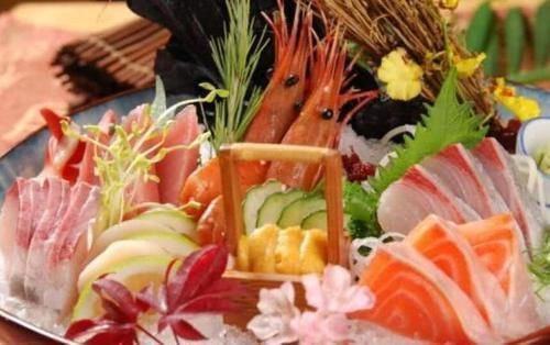 也都|去吃自助餐,服务员常把“3种”食物放“角落”,聪明人会去拿