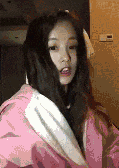 捐赠|搞笑GIF:哥们,很有钱嘛!捐赠我点吧!别玩了!