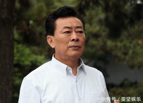 独带|出道37年的老戏骨，离婚后独带重病儿，62岁娶初恋老来得女