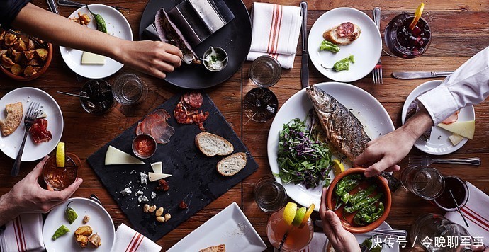 德国人说:你的眼睛可能比胃大,是什么意思?