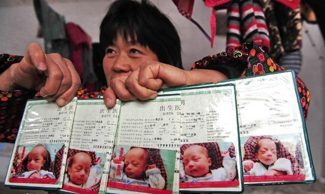 世界|当年一口气生下五胞胎的山东妈妈，现在过得怎么样