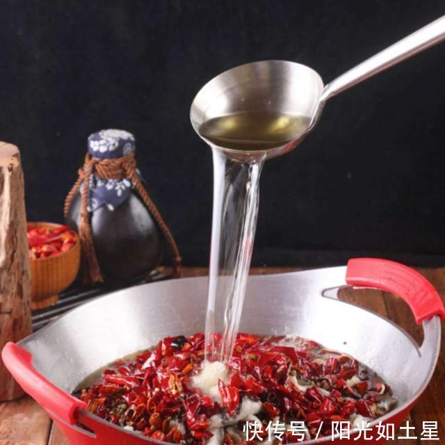  潇湘码头|一道水煮鱼月卖100万元，疫情后他连开2个千平大店，品类风口再起