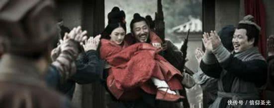 刘邦|皇帝想废太子，看见太子身旁四人后，当即决定太子不能动！