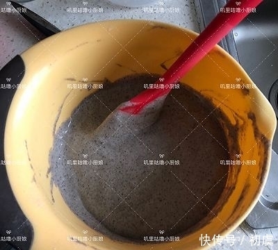 翻拌均匀|超人气龙猫甜甜圈