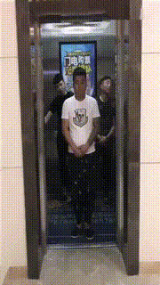 GIF|搞笑GIF:湖说,这次也不是要你命就是给你个教训。