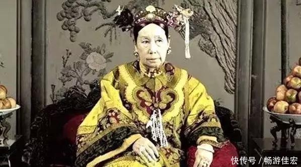 清末|清末中国这两位女人，一个在朝一个在野，一个卖国一个卖身