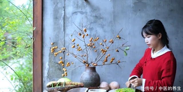 配料|李子柒做剁椒酱,看到配料里的“它”,网友这样真的好吃吗