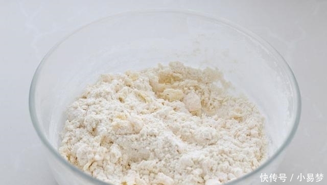 自制|自制纽扣小饼干,看一眼就会做,最适合给孩子当零食