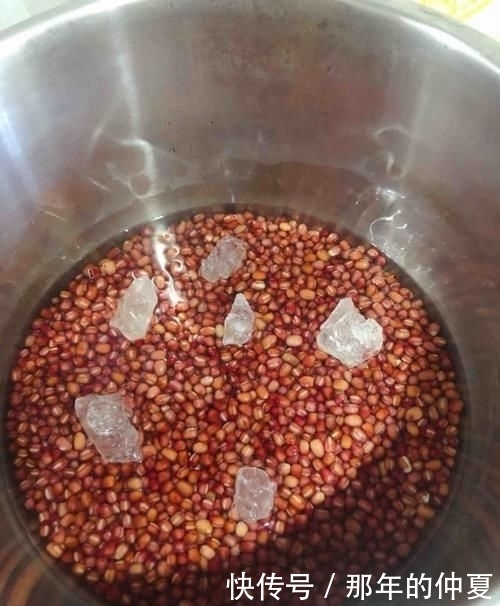  早餐|入夏常用它做早餐，脾胃好气血足，松软香甜，老人孩子都爱吃