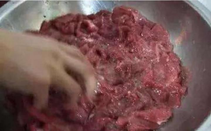 难怪|为什么牛肉一炒就变老,其实你差了这一步,难怪牛肉不嫩滑